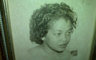 Crystal Joellen